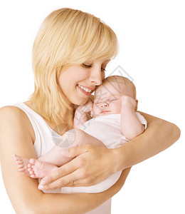 母亲和婴儿与新生儿睡觉的快乐妇女在白背景下父母亲手中图片