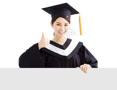 快乐的女毕业生显示空白图片