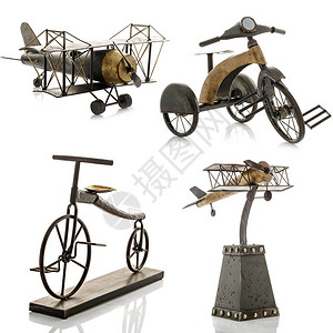 装饰雕像自行车和飞机的雕像室内配件孤立的白底土图片
