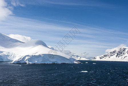 南极洲南极半岛帕尔默群岛纽迈耶海峡全球升高清图片