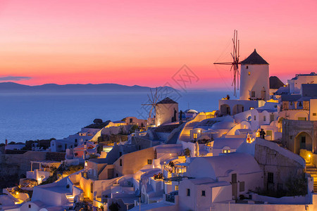 希腊圣托里尼美丽的日落图片