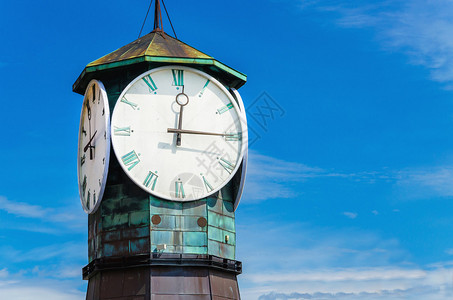 AkerBryggeDock的著名时钟图片