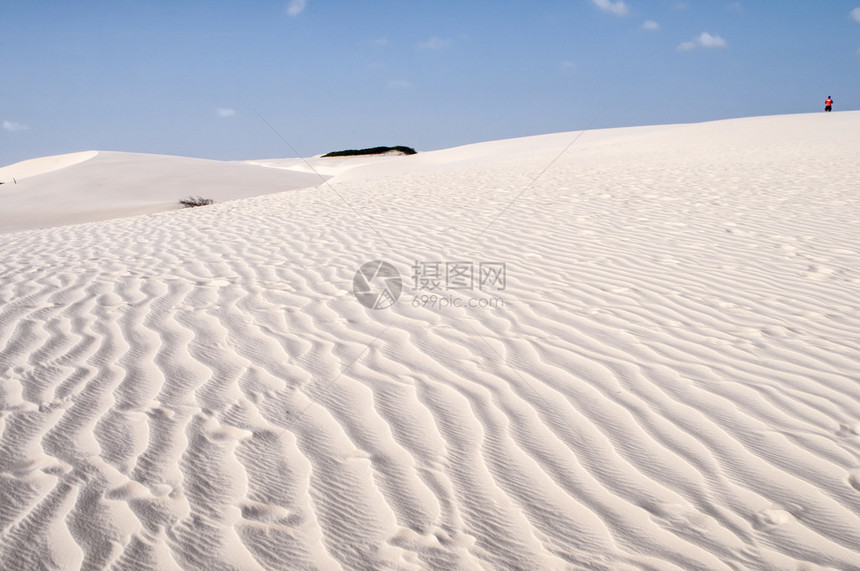 巴西LencoisMaranheses公园的白沙丘Unesco图片