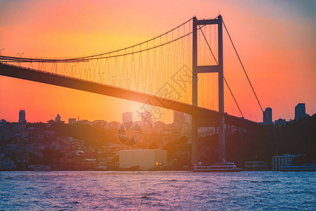 Bosphorus大桥正式称为7月15日烈士大桥图片