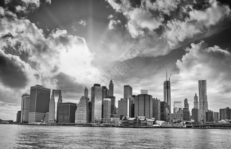 纽约曼哈顿的天际线和城市建筑图片