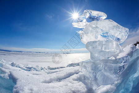 贝加尔湖冬季的冰河图片