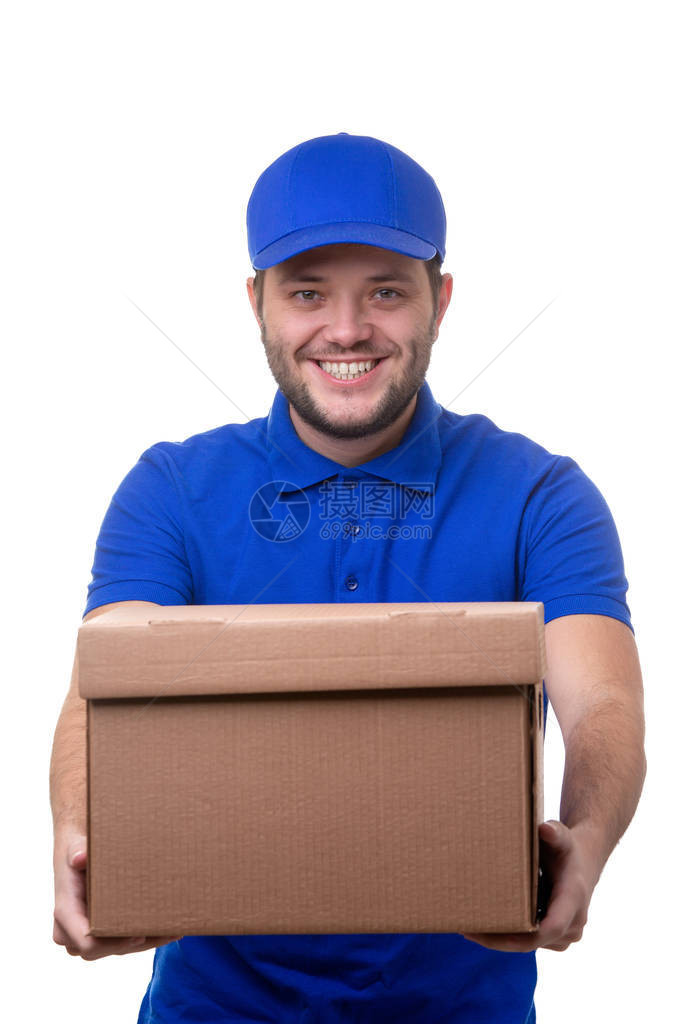 穿着蓝色T恤衫和棒球帽的快乐男子照片及白色图片