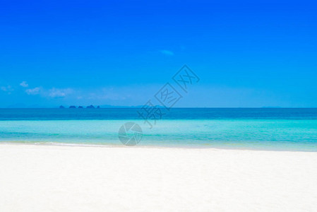 美丽的白沙滩蓝海图片