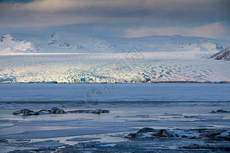 冰岛山和冰川Jokusarlo图片