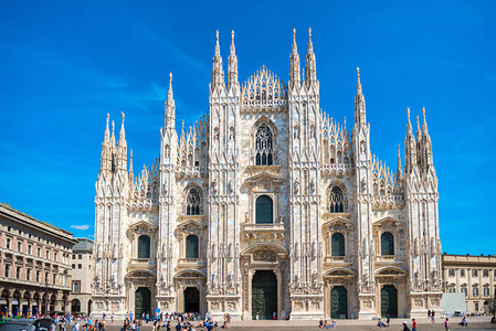 意大利米兰广场著名的米兰大教堂DuomodiMilan图片
