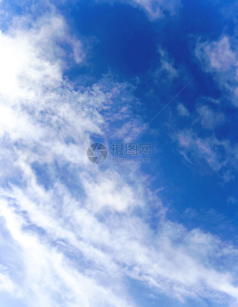 蓝天背景和白云图片