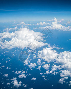从飞机上看云上的天空图片
