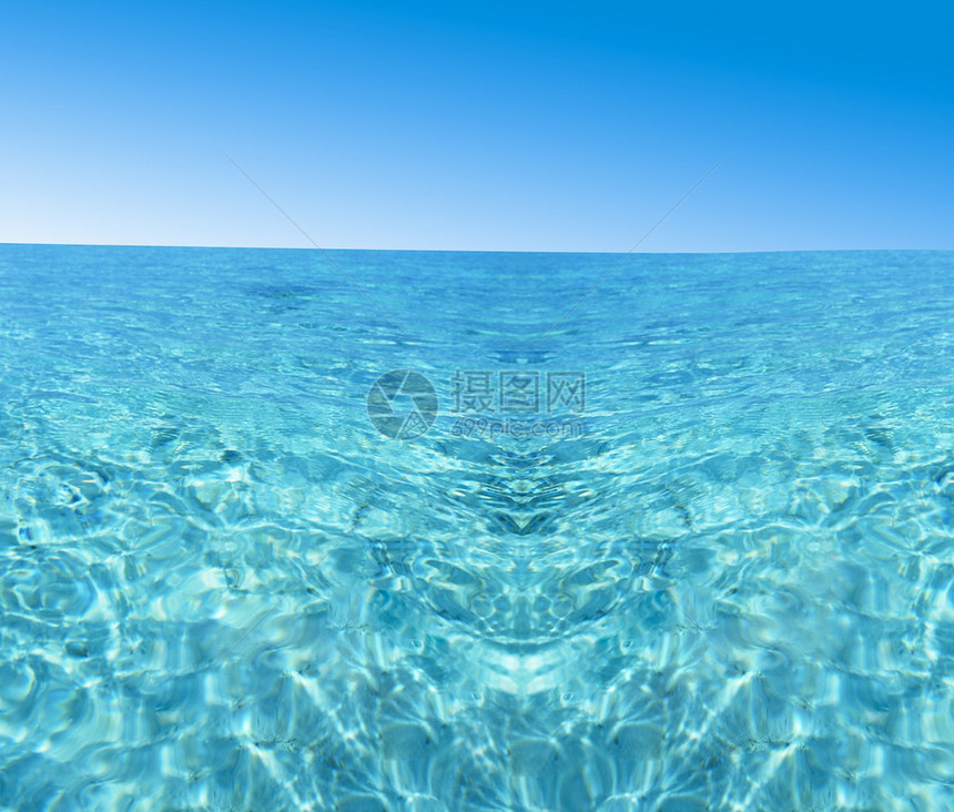 美丽的蓝色加勒比海水图片