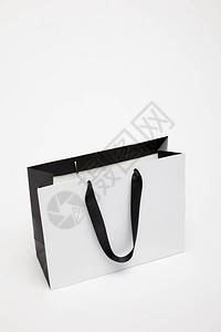 一个打开的黑白购物袋背景图片
