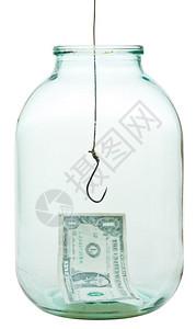 一美元钞票在罐子和鱼钩底部孤图片