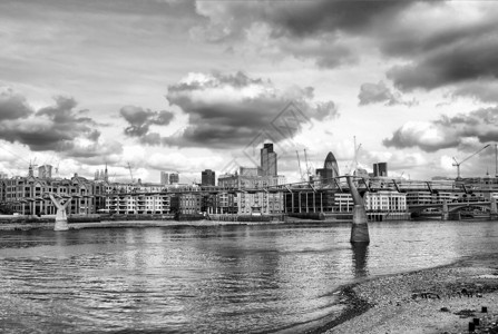 英国伦敦泰晤士河全景高动态范围图片