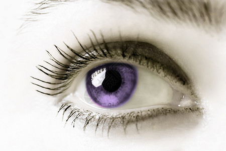 紫色眼睛非常图片