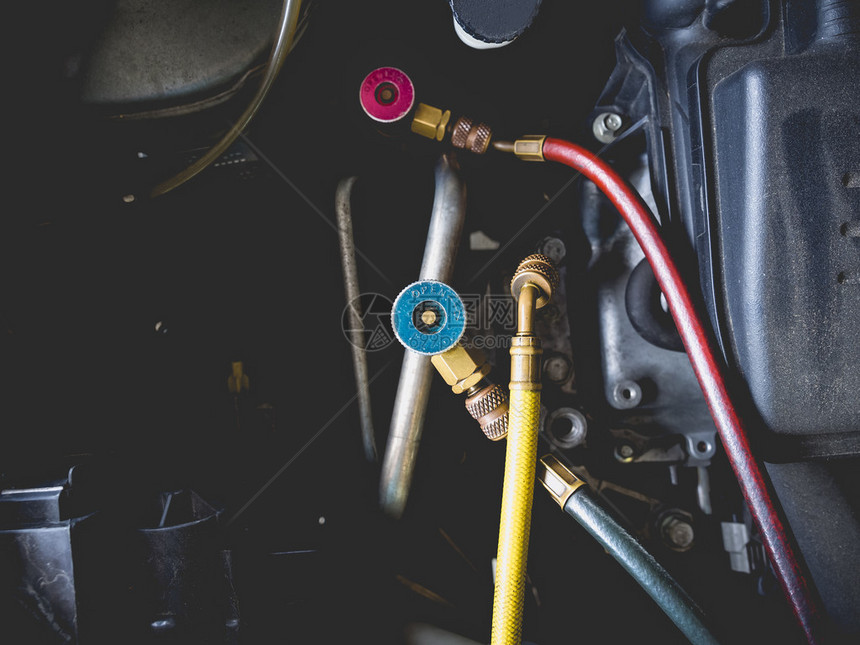 汽车修理车发动机压力测量系统图片