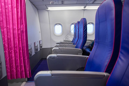 客机上的空座位客机内部经济舱图片