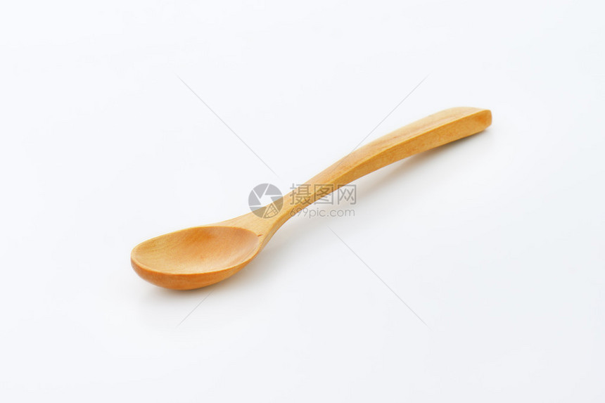 棕色小木餐勺图片