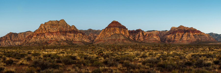 美国内华达州RedRockCanyon山峰形图片