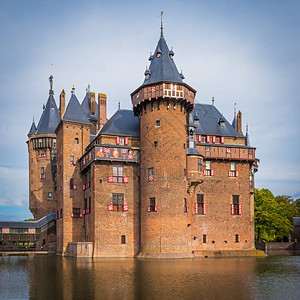 荷兰乌得勒支附近的中世纪城堡D图片
