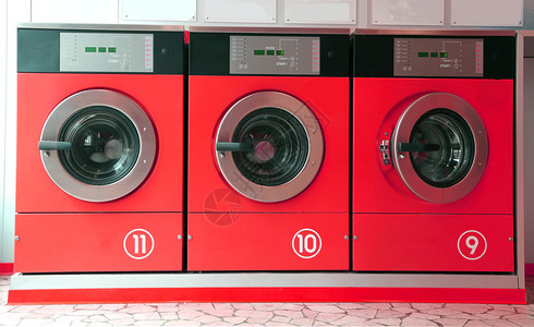 三台大型洗衣机用图片