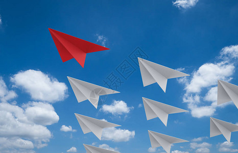 领导概念的3d渲染纸飞机图片