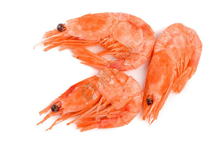 白色背景中分离出的红熟虾或图片