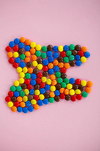健康和饮食牙齿形式的彩色糖果牙齿健康健康饮图片