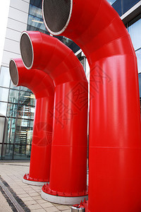 通风口就像现代建筑中的三个红色大管图片