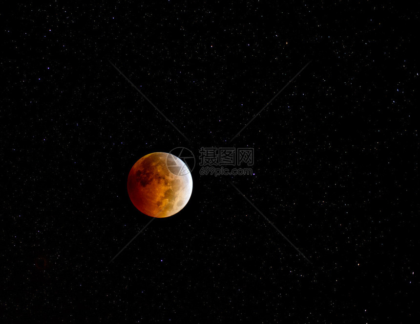 血月满月时的月食图片