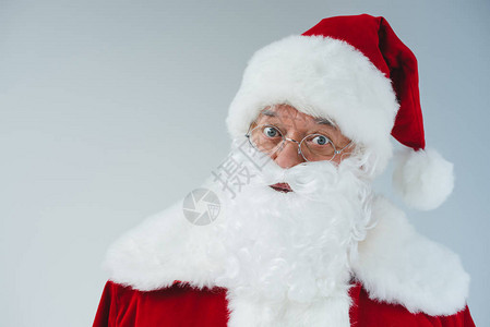 戴着帽子和眼镜的SantaClauus近身肖像图片