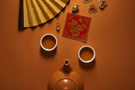 茶叶象形文字粉丝和棕色传统图片