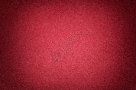 复古深红色纸背景与小插图的纹理带框架的致密栗色牛皮纸板结构感觉到渐变红背景图片