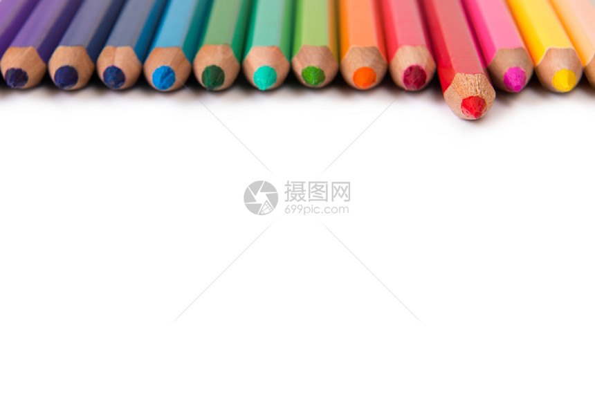 以红铅笔为重点的彩色铅笔谱图片