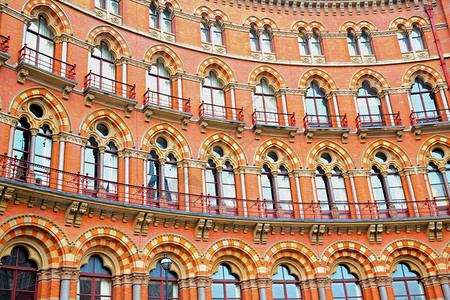 英国伦敦窗口和砖墙外中图片