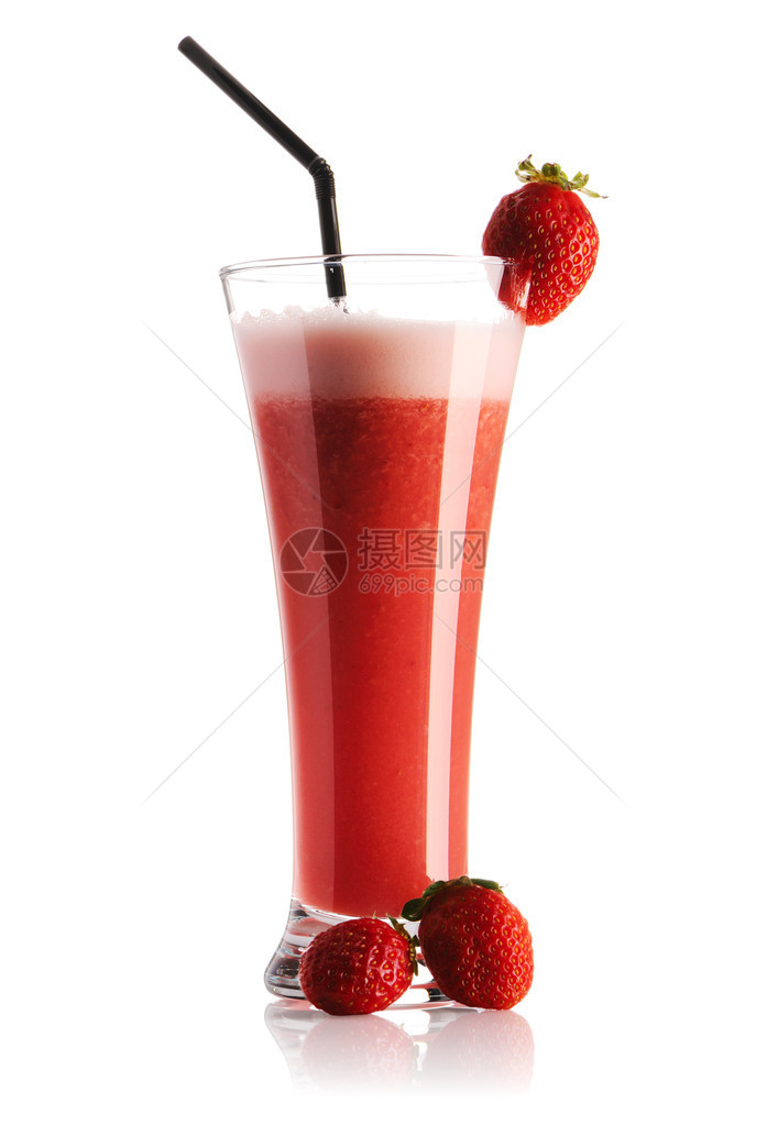 草莓冰沙上白色孤立图片