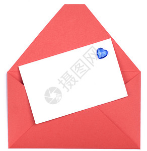 一个打开的红色信封中的白色空白图片