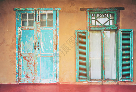 复古风格的老房子门窗复古建筑和老旧的设计Grunge图片