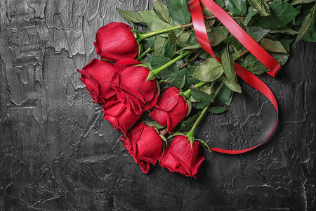 美丽的红玫瑰图片