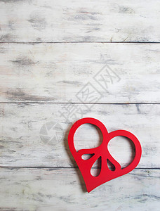 情人节背景与红色木心图片