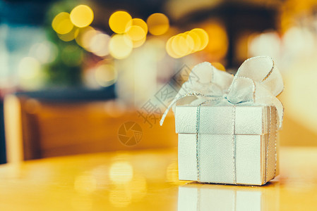 选择焦点生日礼物盒虚拟效果样式图片Nameinfo背景图片