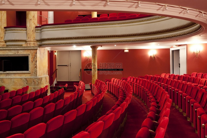法兰西州Cahors古典剧院图片