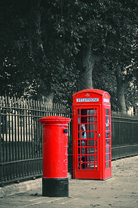 伦敦有历史建筑的红线电话图片