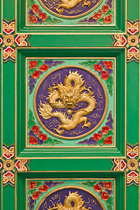 泰国中寺庙传统龙形象的装饰图片