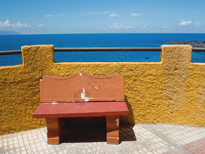 从加那利群岛的露台房子看海景图片
