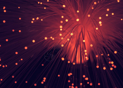 模糊发光的红色光纤通信技术图片