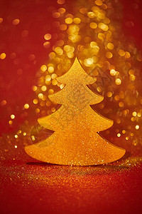 闪亮的圣诞树红图片