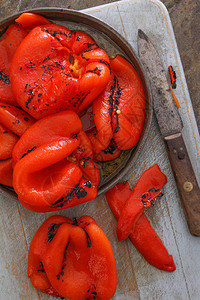 红甜椒炭烤图片